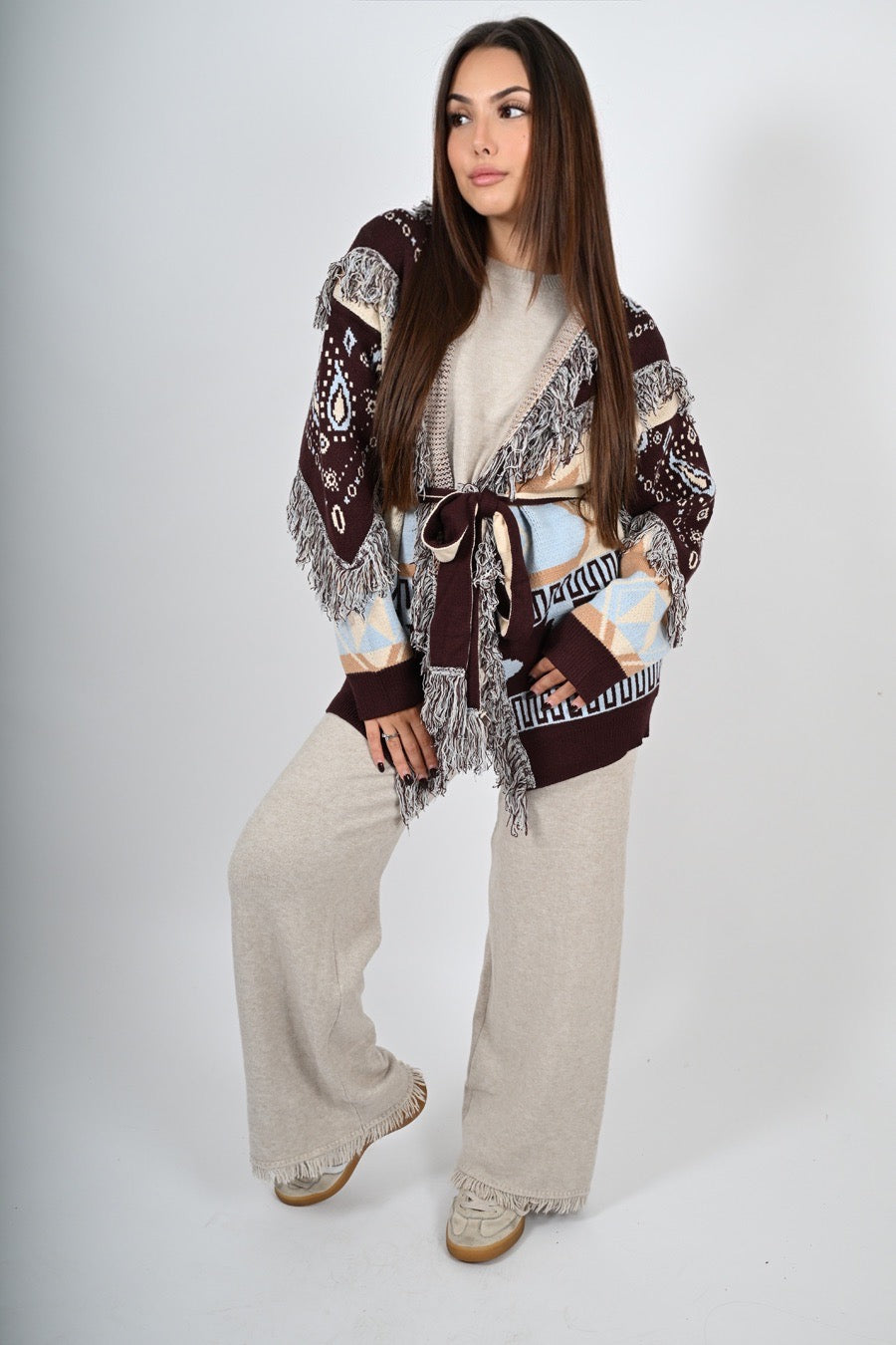 Cardigan in fantasia con frange lungo