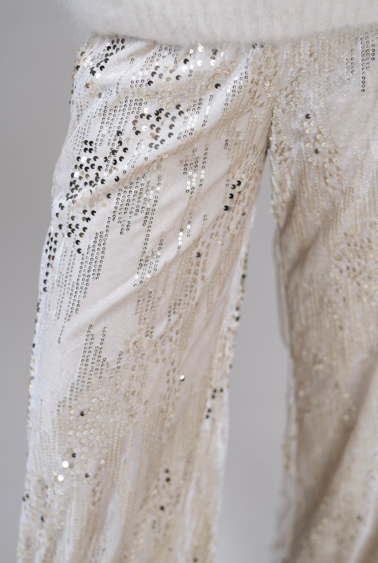 Pantaloni in velluto con paillettes
