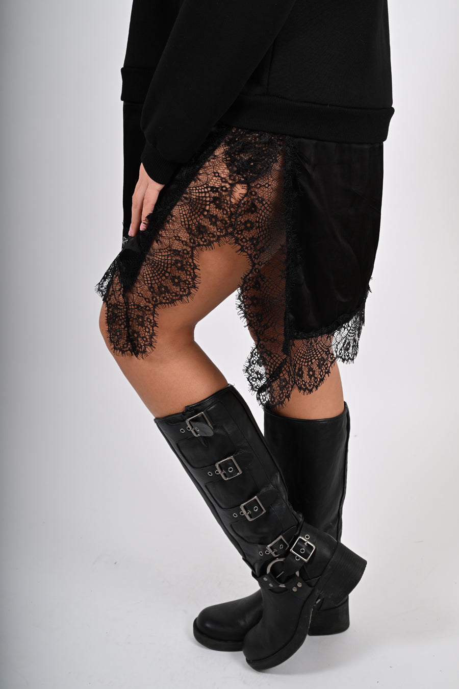 Abito oversize in felpa con pizzo