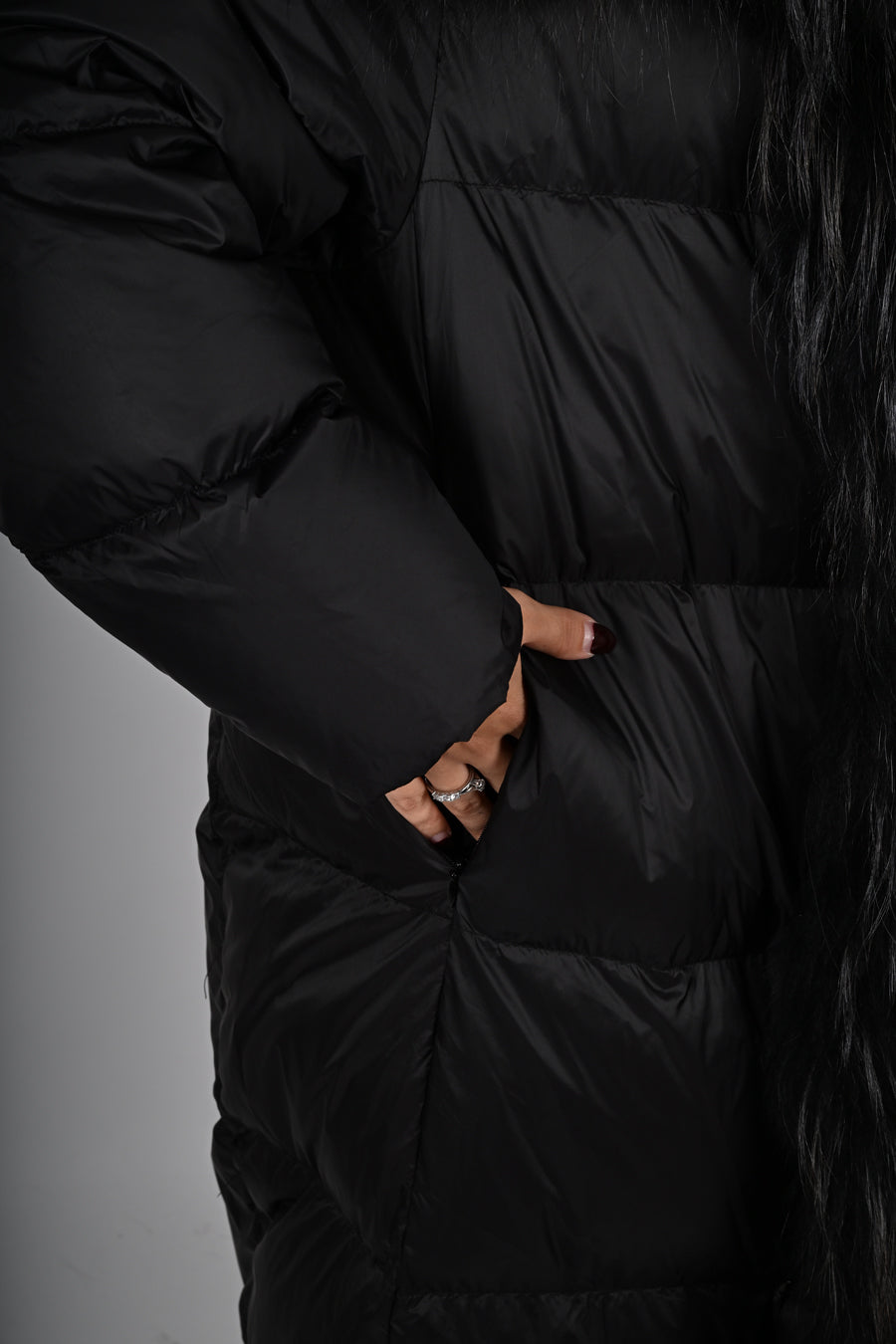 Piumino imbottito con pelliccia