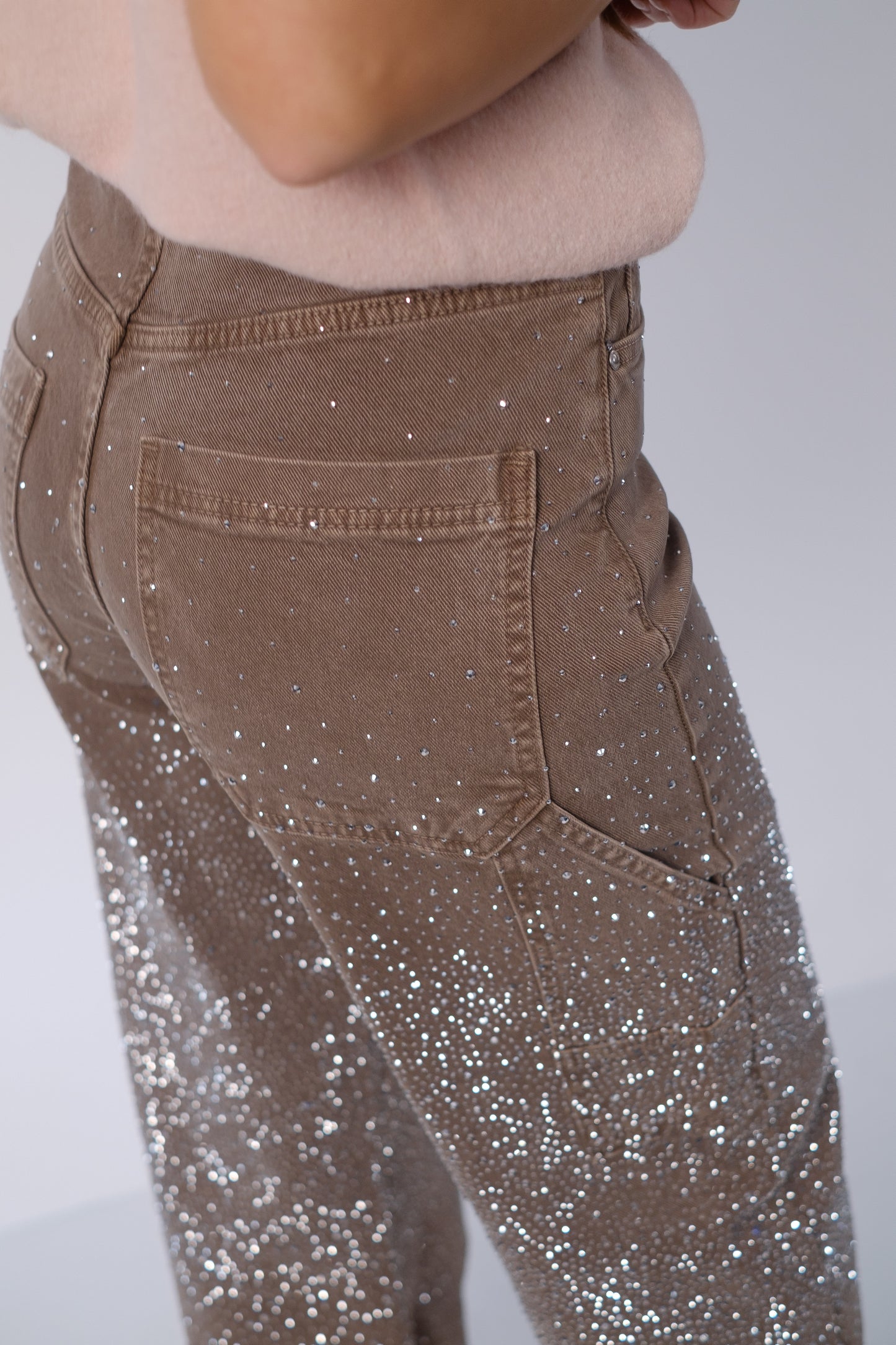 Jeans cargo ballon strass