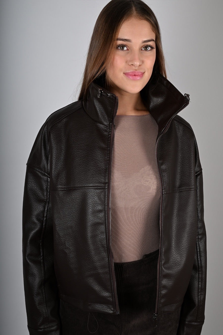 Bomber oversize in eco-pelle