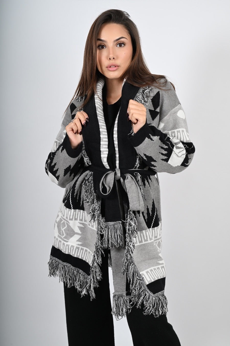 Cardigan in fantasia con frange lungo