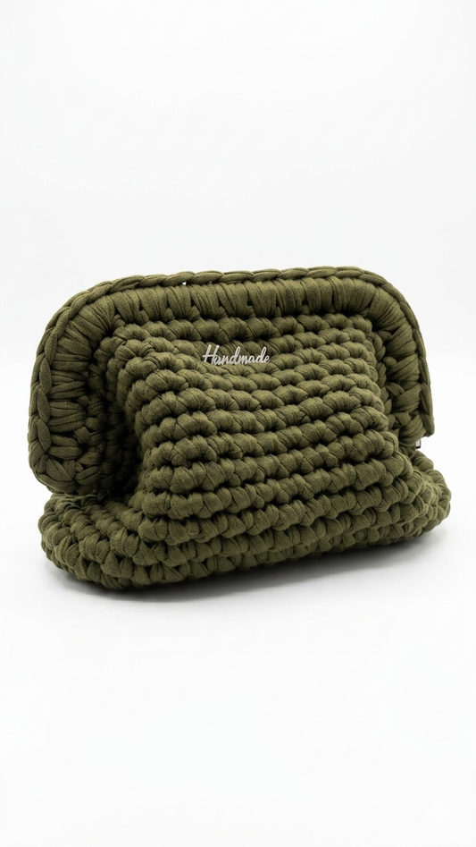 Cloe military