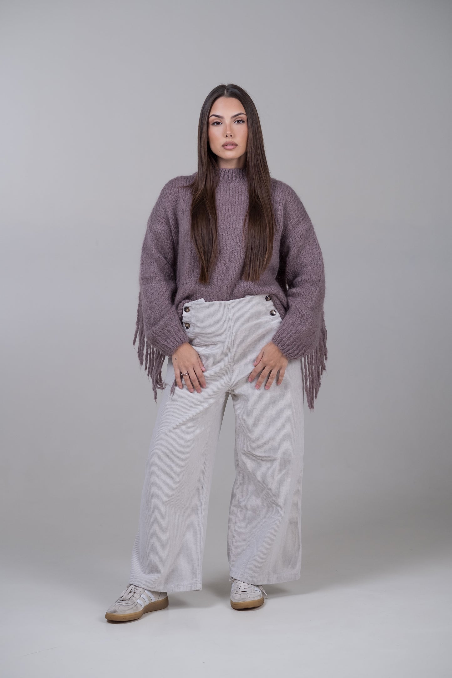 Pullover in mohair con frange