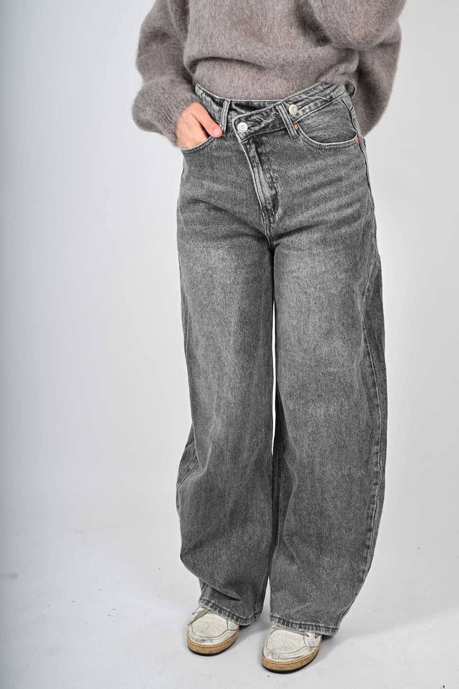 Demin criss cross ballon fit