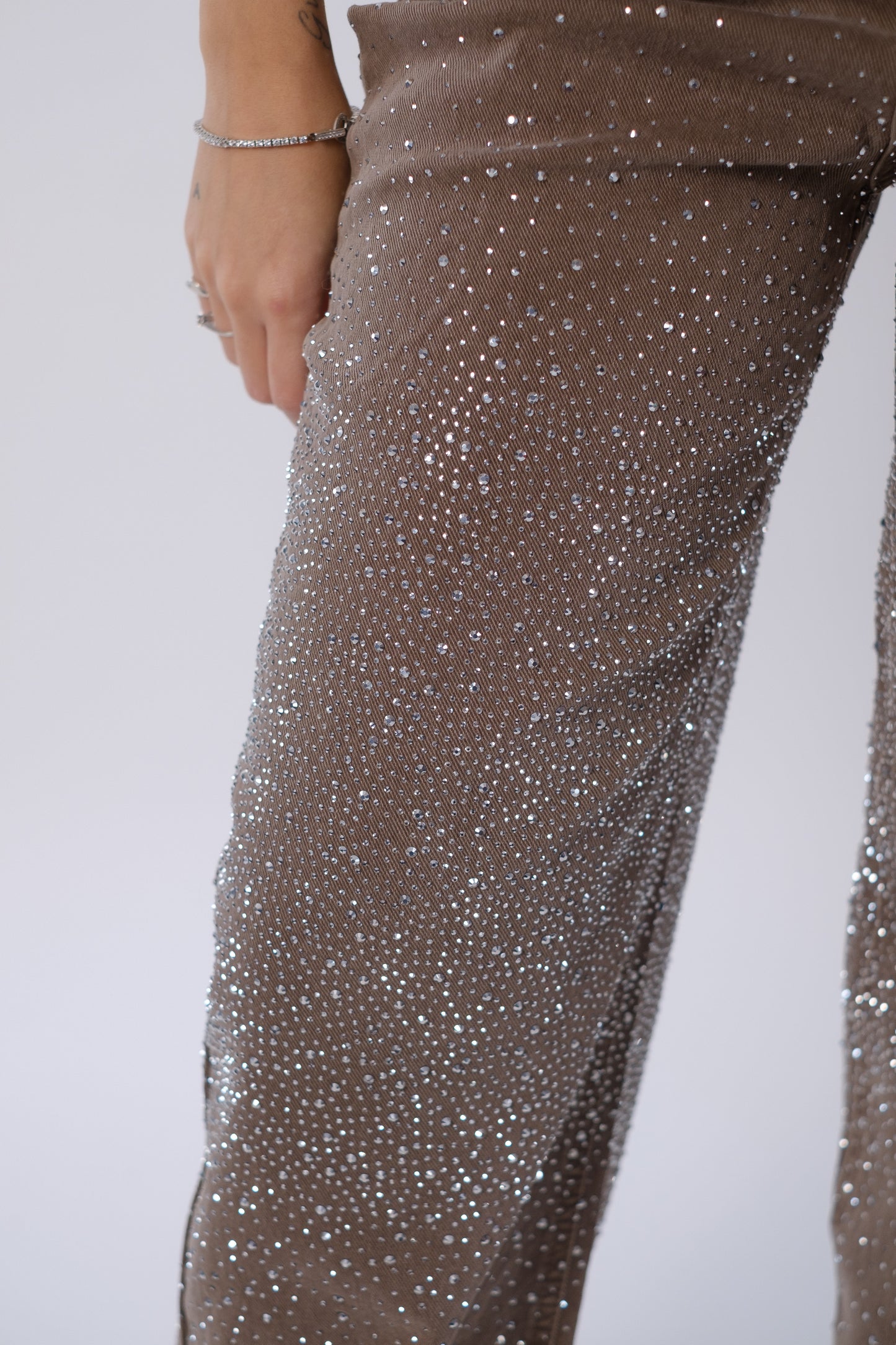 Jeans cargo ballon strass