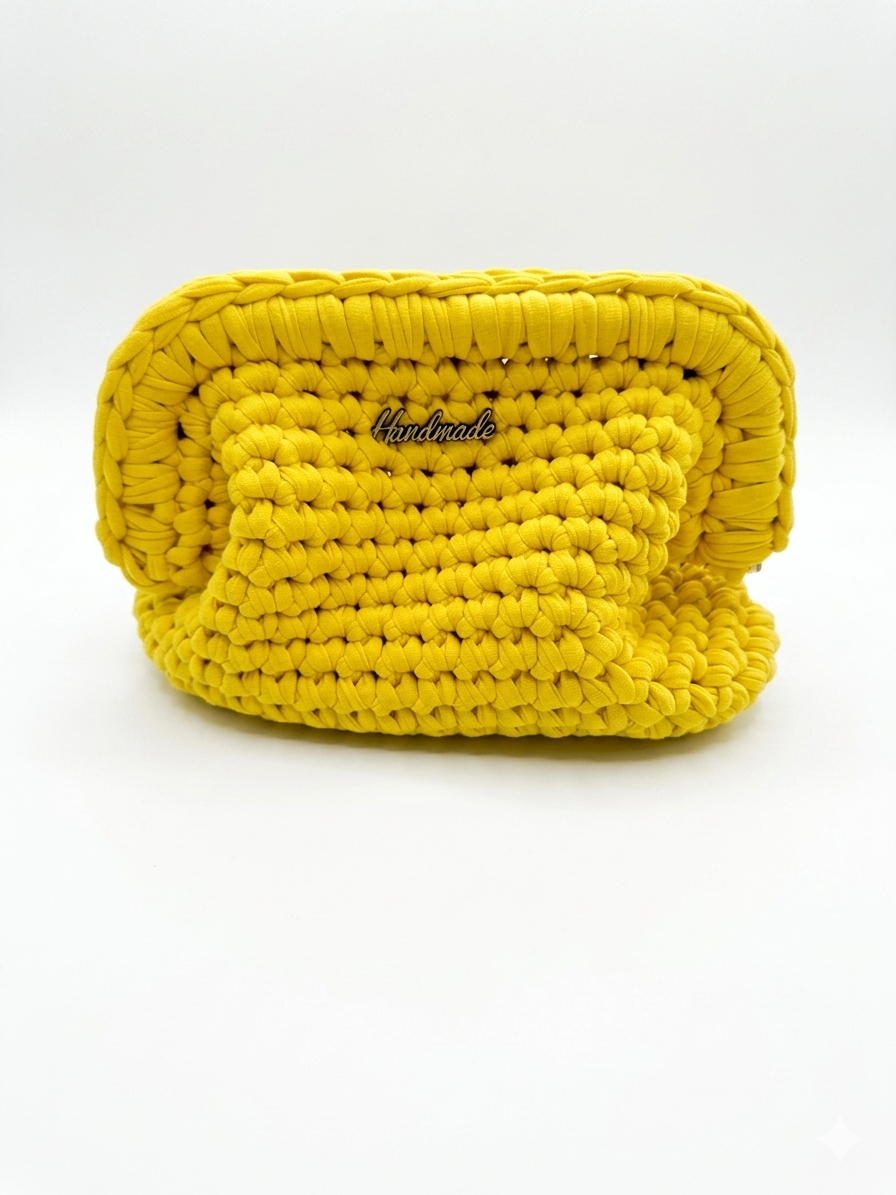 Cloe yellow